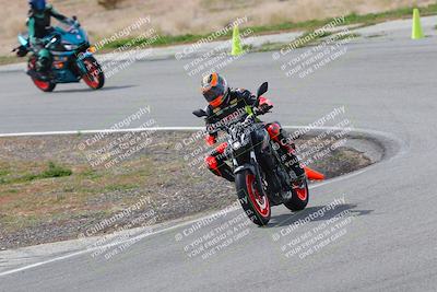 media/Mar-05-2023-TrackXperience (Sun) [[a95d40e56a]]/Group 2/session 2 turn 4/